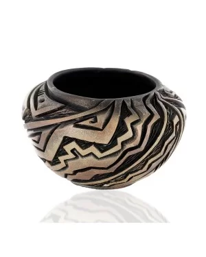 Handmade Certified Authentic Navajo Holbrook Native American Pottery 102493-9 Handmade Certified Authentic Navajo Holbrook Native American Pottery 102493-9