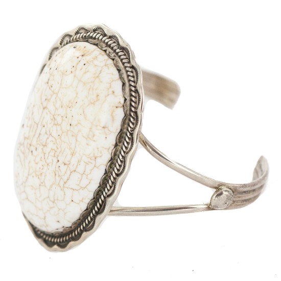 Handmade Certified Authentic Navajo .925 Sterling Silver White Buffalo Native American Bracelet 12661-101 Handmade Certified Authentic Navajo .925 Sterling Silver White Buffalo Native American Bracelet 12661-101