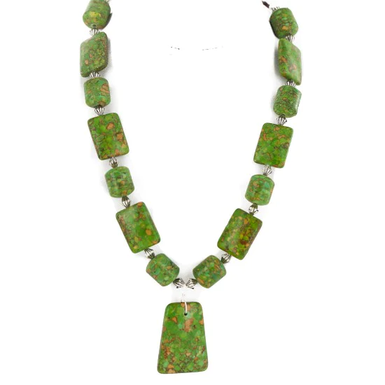 .925 Sterling Silver Certified Authentic Navajo Gaspeite Native American Necklace 750230-9 .925 Sterling Silver Certified Authentic Navajo Gaspeite Native American Necklace 750230-9
