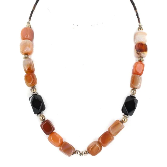 .925 Sterling Silver Certified Authentic Navajo Natural Carnelian Black Onyx Native American Necklace 750247 .925 Sterling Silver Certified Authentic Navajo Natural Carnelian Black Onyx Native American Necklace 750247
