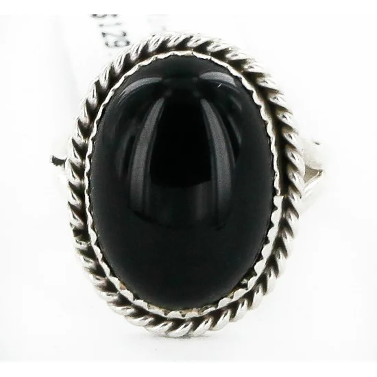 .925 Sterling Silver Handmade Certified Authentic Navajo Natural Black Onyx Oval Native American Ring 16998-2 .925 Sterling Silver Handmade Certified Authentic Navajo Natural Black Onyx Oval Native American Ring 16998-2