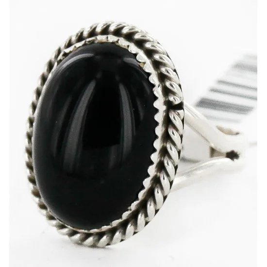 .925 Sterling Silver Handmade Certified Authentic Navajo Natural Black Onyx Oval Native American Ring 16998-2 .925 Sterling Silver Handmade Certified Authentic Navajo Natural Black Onyx Oval Native American Ring 16998-2