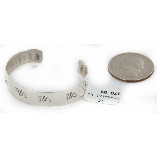 Handmade Bear paw Certified Authentic Navajo .925 Sterling Silver Baby Native American Bracelet 12853-1 Handmade Bear paw Certified Authentic Navajo .925 Sterling Silver Baby Native American Bracelet 12853-1