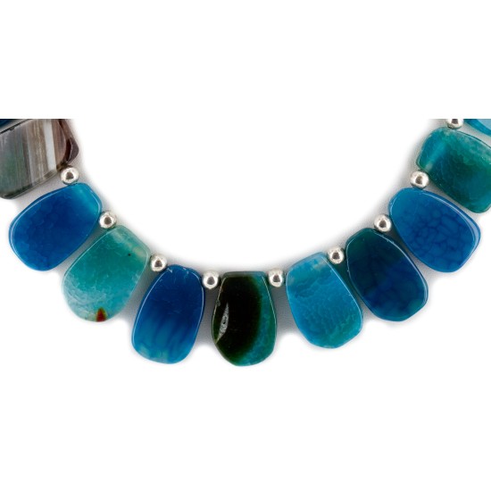 Certified Authentic Navajo Nickel Dyed Quartz Hematite Native American Necklace 25321-1 Certified Authentic Navajo Nickel Dyed Quartz Hematite Native American Necklace 25321-1