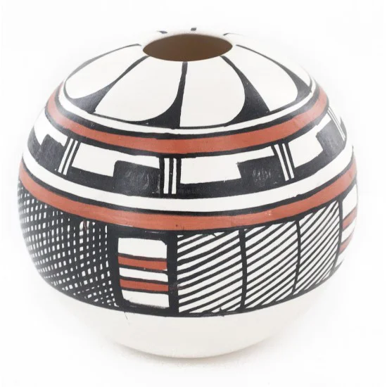 $200 Handmade Handpainted Certified Authentic Hopi R.Tsinnij Keams Canyon Native American Pottery 2 102494-6 $200 Handmade Handpainted Certified Authentic Hopi R.Tsinnij Keams Canyon Native American Pottery 2 102494-6