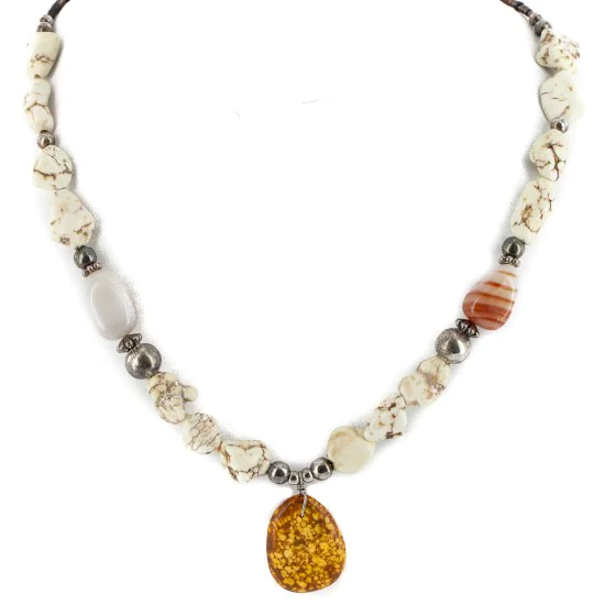 Certified Authentic Navajo .925 Sterling Silver White Howlite Carnelian Jasper Native American Necklace 15463-17 Certified Authentic Navajo .925 Sterling Silver White Howlite Carnelian Jasper Native American Necklace 15463-17