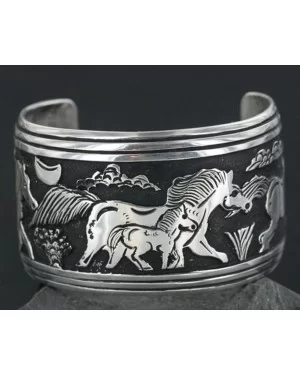 .925 Sterling Silver Sterling Handmade Horse Certified Authentic Navajo Storyteller Native American Bracelet 390673566471