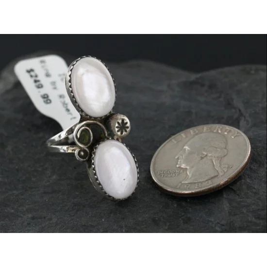 Handmade Certified Authentic Navajo .925 Sterling Silver Mother of Pearl Native American Ring 16971 Handmade Certified Authentic Navajo .925 Sterling Silver Mother of Pearl Native American Ring 16971
