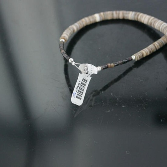 Certified Authentic Navajo .925 Sterling Silver Graduated Melon Shell and Turquoise Native American Necklace 390685561172 Certified Authentic Navajo .925 Sterling Silver Graduated Melon Shell and Turquoise Native American Necklace 390685561172