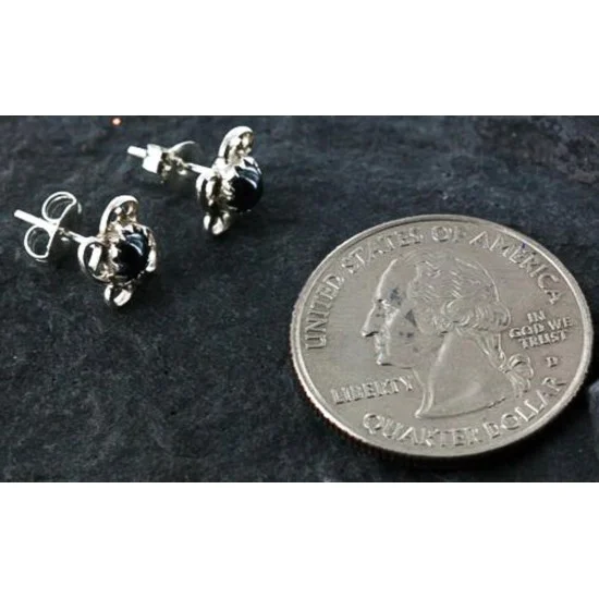 Certified Authentic Navajo .925 Sterling Silver Hematite Stud Native American Earrings 371131181916 Certified Authentic Navajo .925 Sterling Silver Hematite Stud Native American Earrings 371131181916