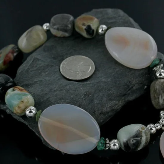 Certified Authentic Navajo .925 Sterling Silver Natural Agate Quartz Turquoise Native American Necklace 15409-29 Certified Authentic Navajo .925 Sterling Silver Natural Agate Quartz Turquoise Native American Necklace 15409-29