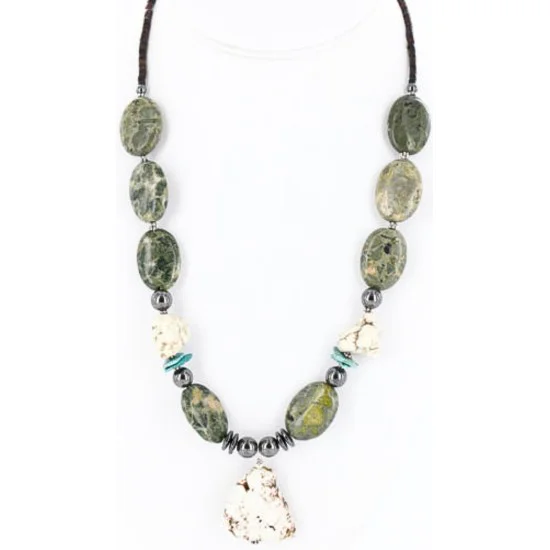 Certified Authentic Navajo .925 Sterling Silver White Howlite Jasper Native American Necklace 15888-9