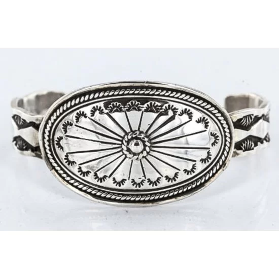 Navajo Carved .925 Sterling Silver Bracelet by Nora 390767803563 Navajo Carved .925 Sterling Silver Bracelet by Nora 390767803563